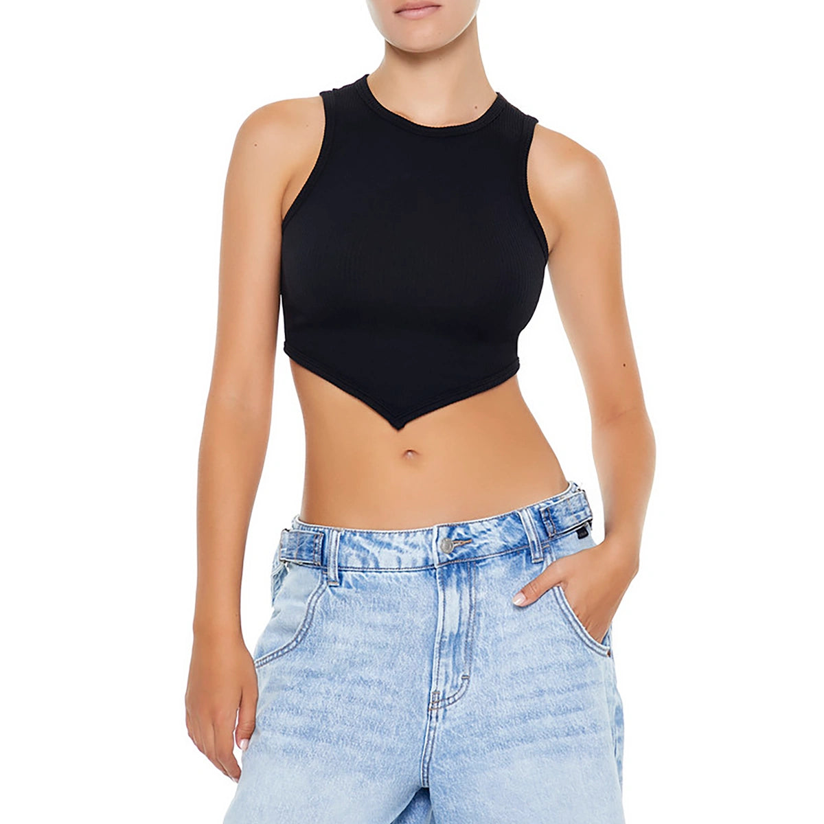 فوريفر 21 - تيشيرت بدون أكمام بحاشية على شكل حرف V مضلع بدون خياطة - يُباع بواسطة اف اي جي