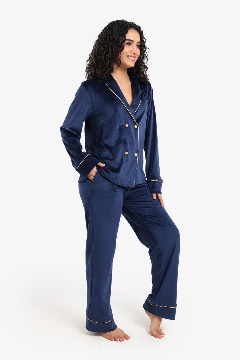 Carina - Double-Breasted Velvet Pyjama Set