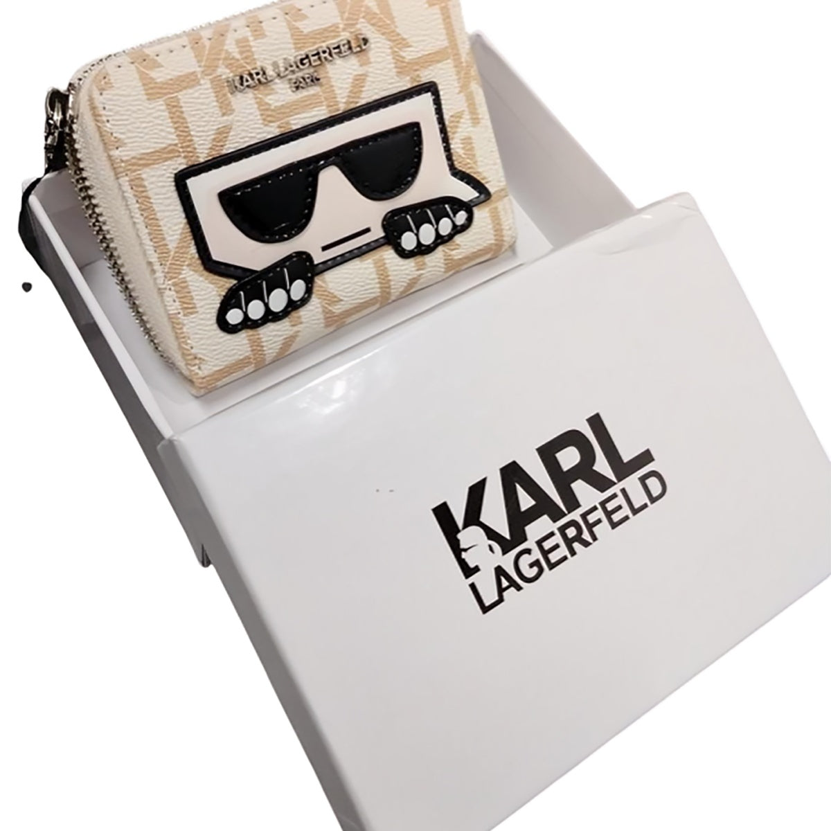 محفظة صغيرة بسحاب من كارل لاغرفيلد