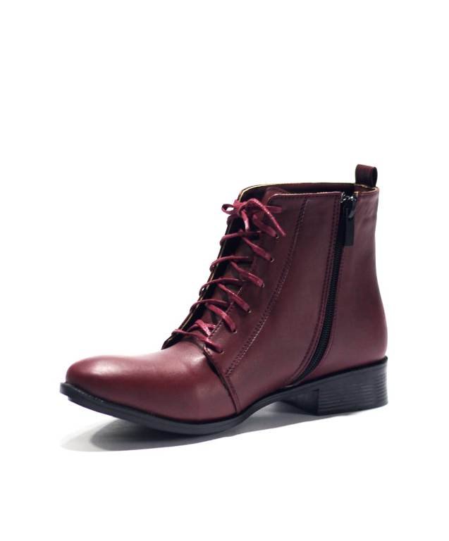 حذاء كاحل جلدي من XO STYLE