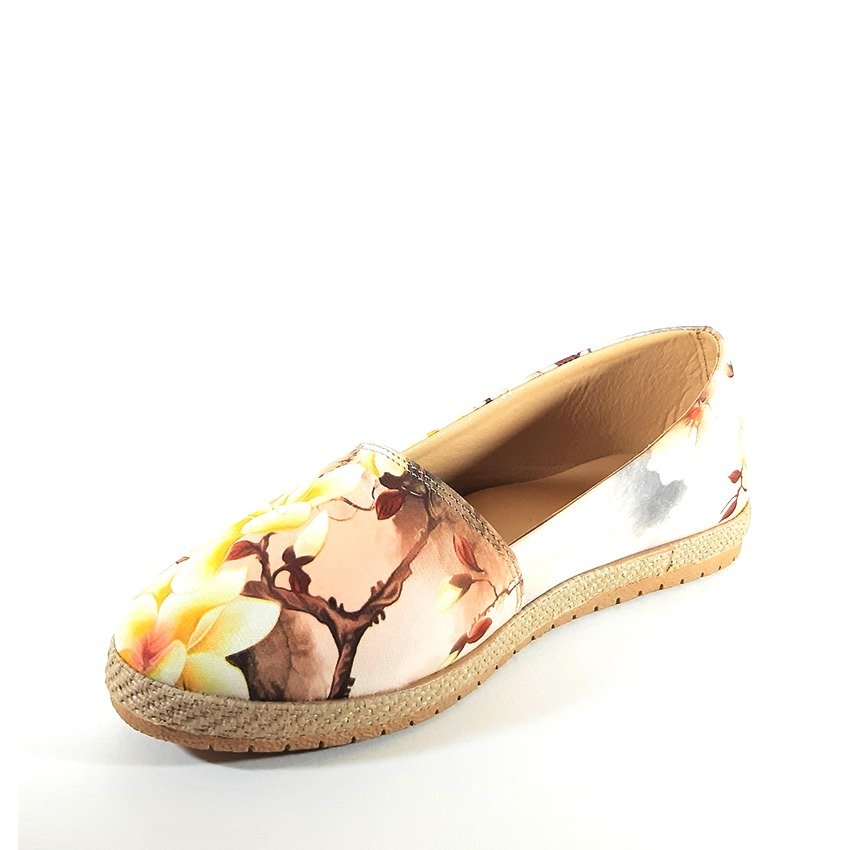 XO STYLE Relax For The Sun With A Lighter And Attractive Sandalwood