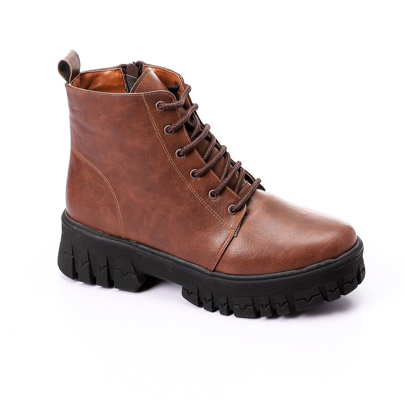 حذاء كاحل جلدي من XO STYLE