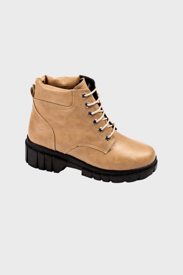 حذاء كاحل من الجلد بتصميم XO