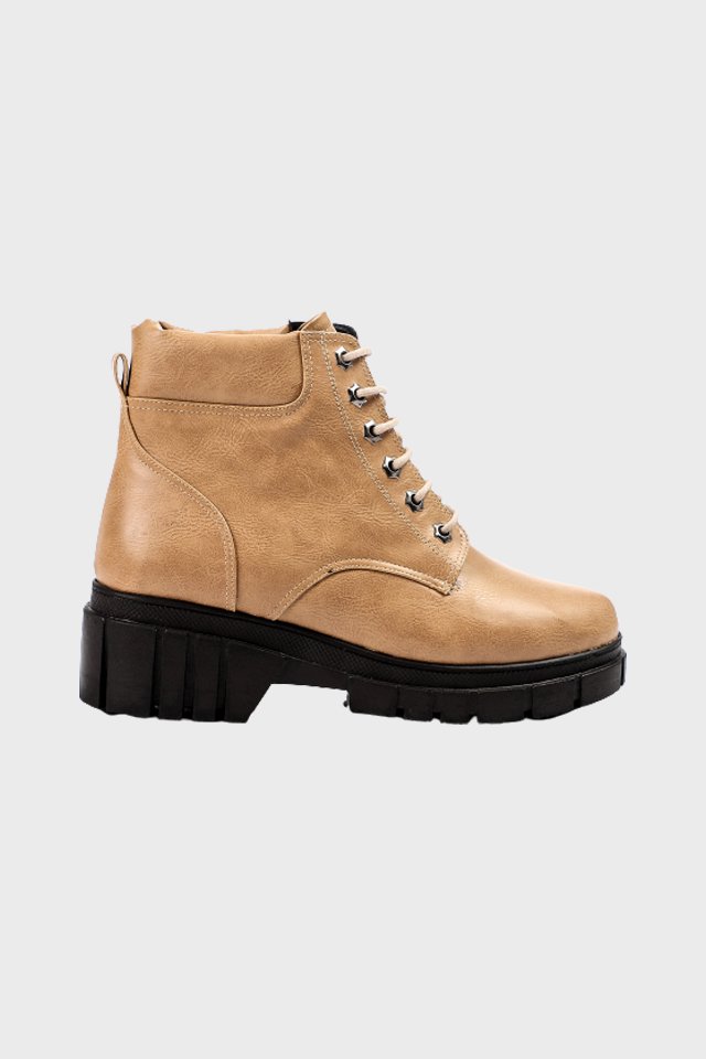 حذاء كاحل من الجلد بتصميم XO