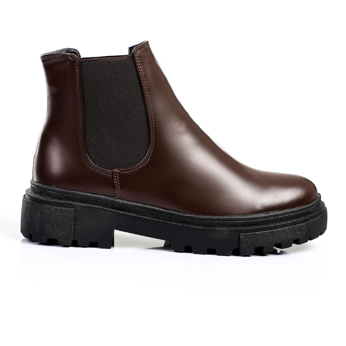 حذاء كاحل من الجلد بتصميم XO