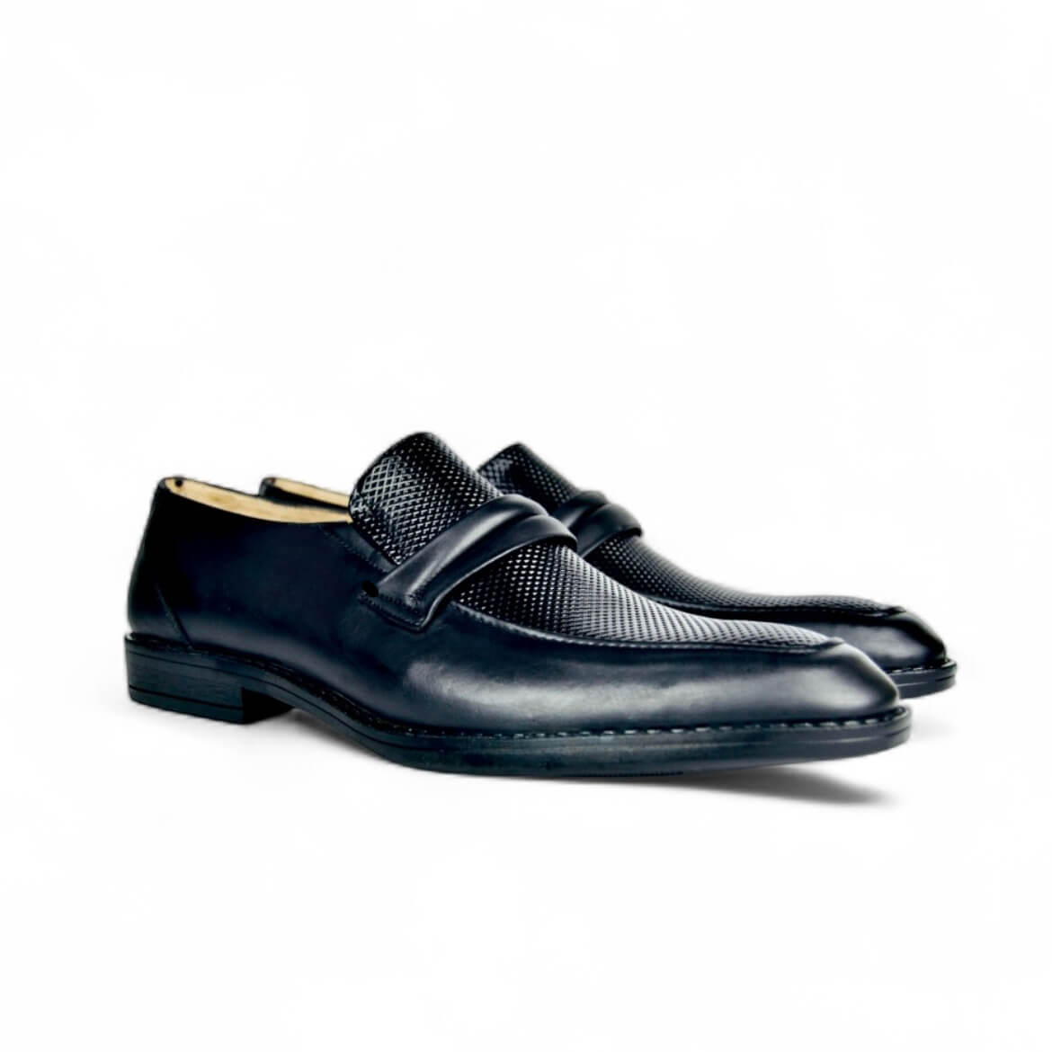 Leazus - Two-Tone Loafer - Black