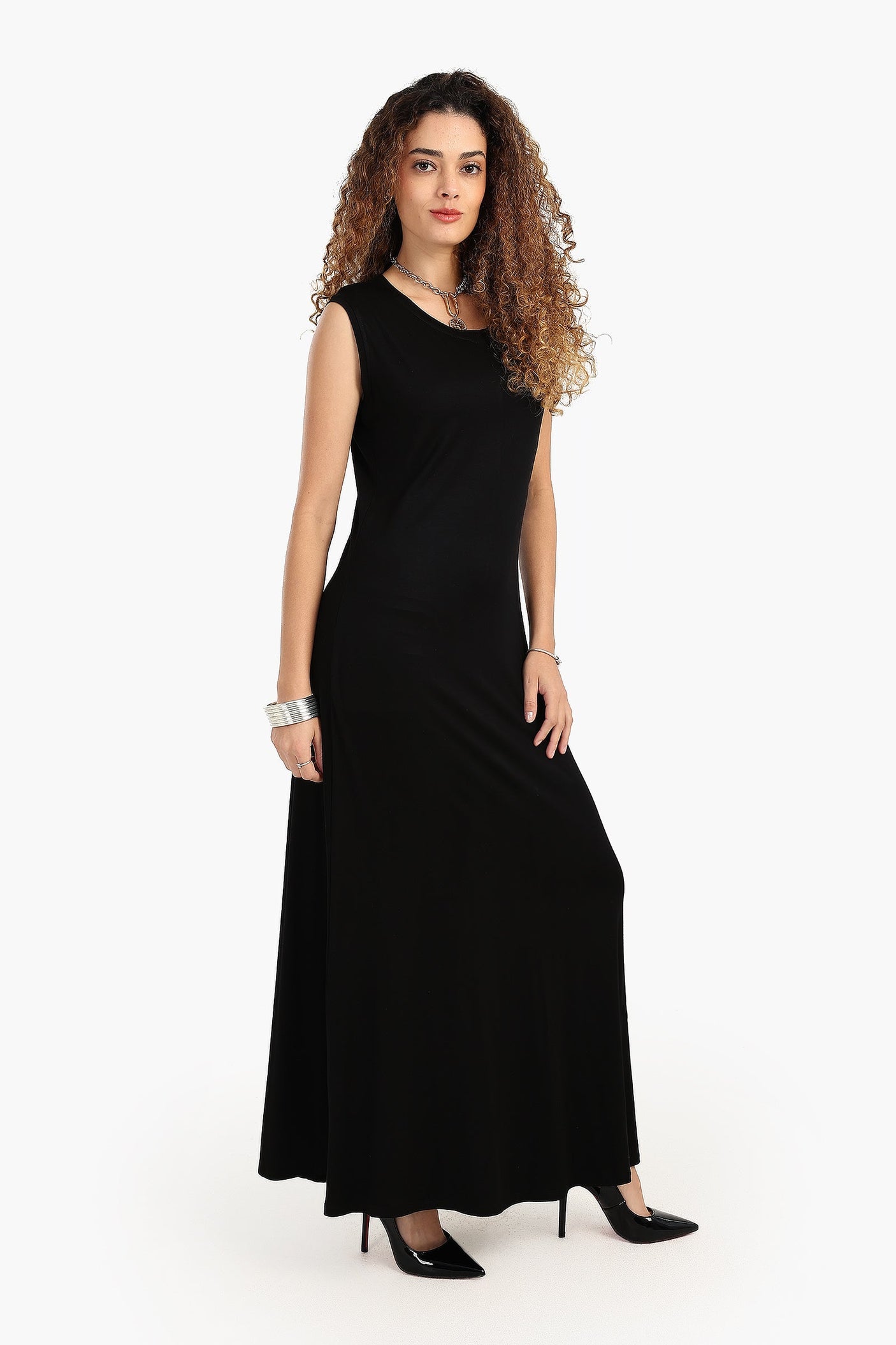 Carina - Viscose Solid Pattern Dress