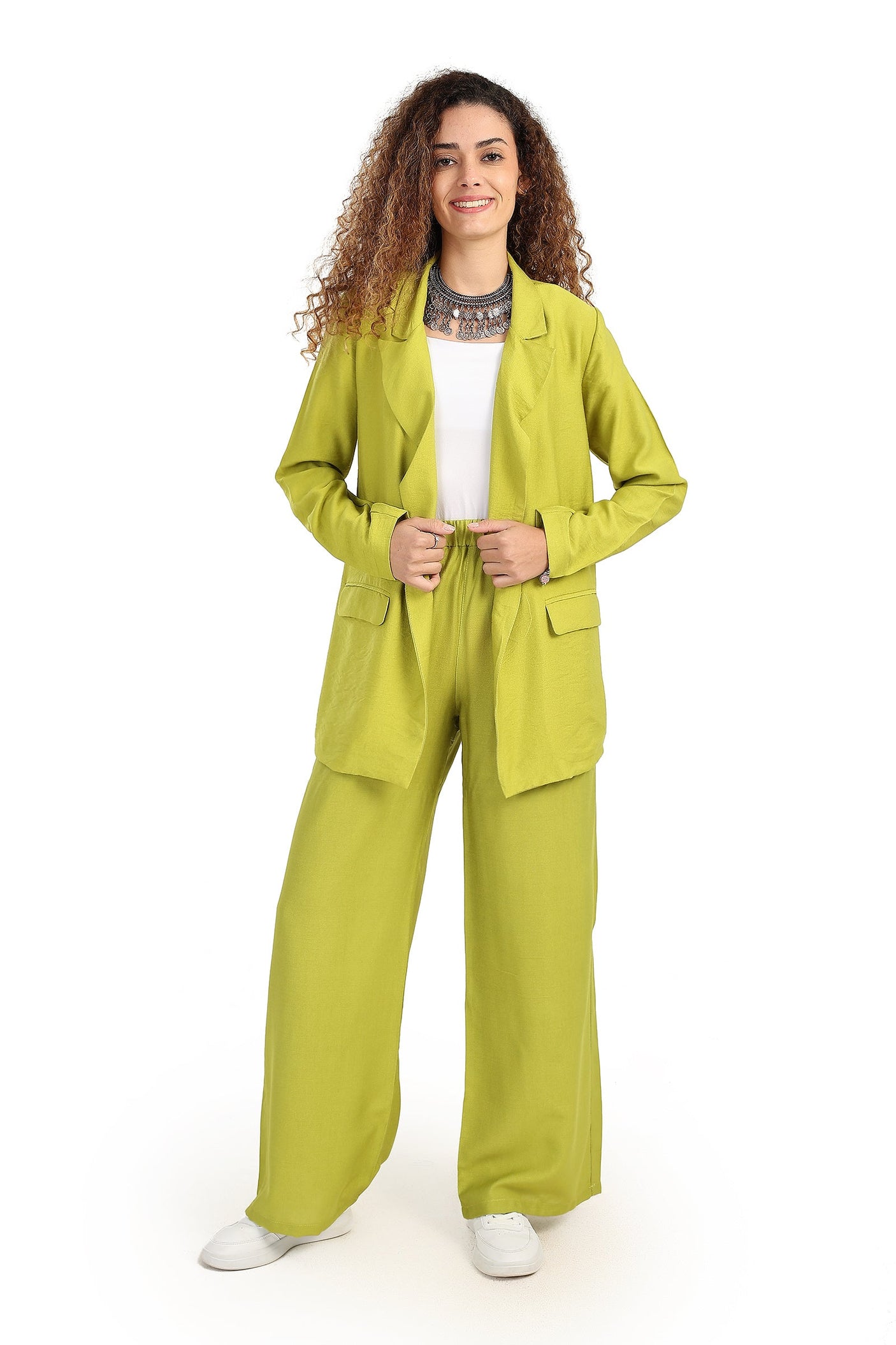 كارينا - سترة صالة بياقة مدببة