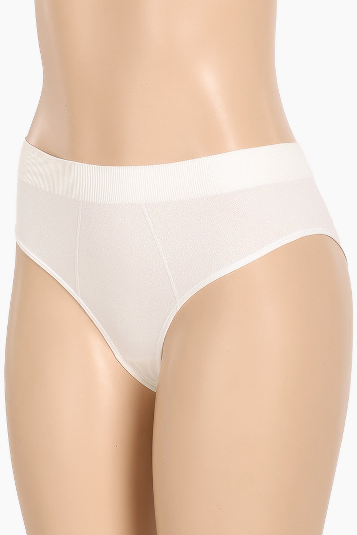 كارينا - ملابس داخلية قصيرة كاملة