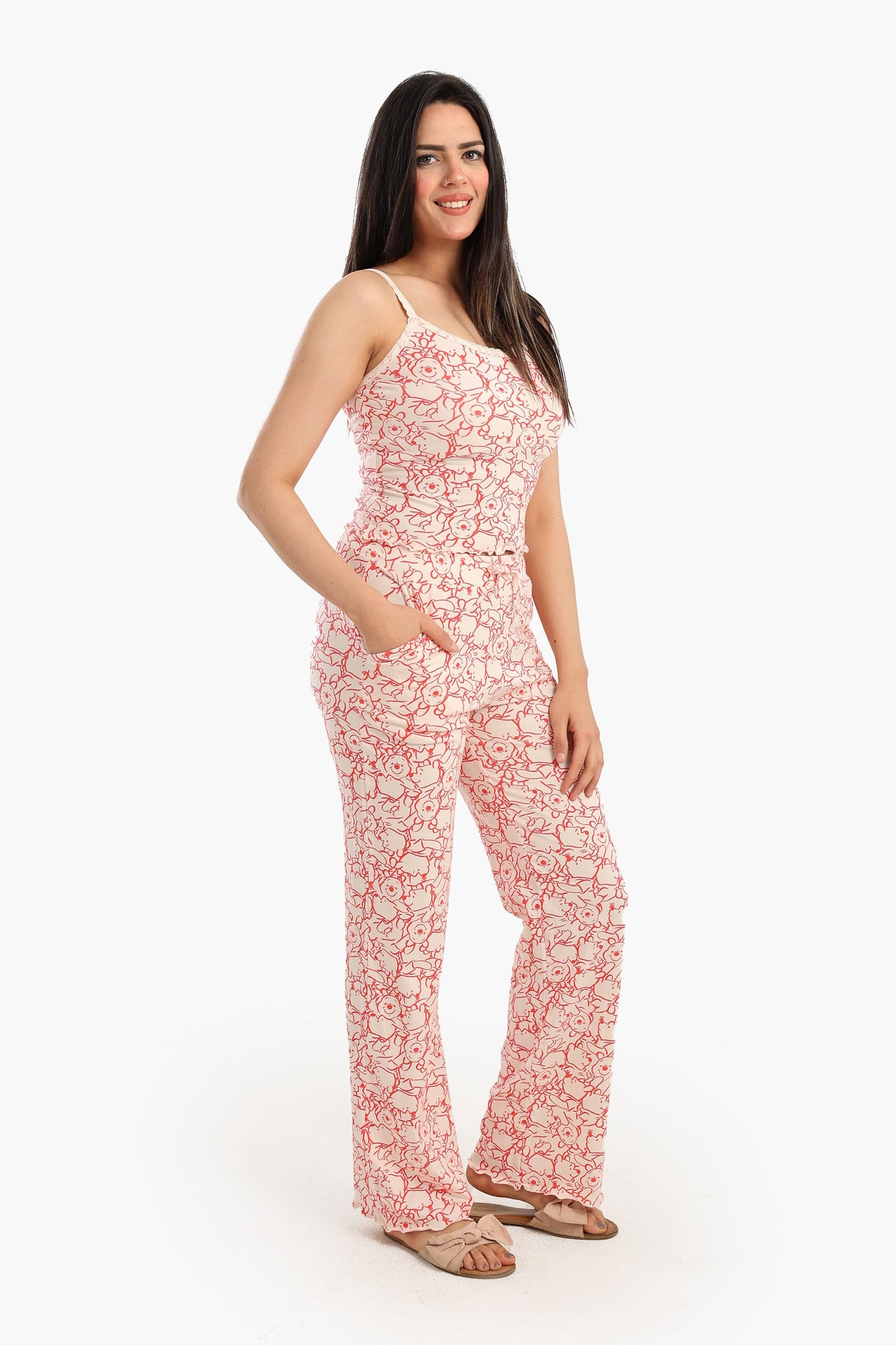 كارينا - طقم بيجامة ويني ذا بو