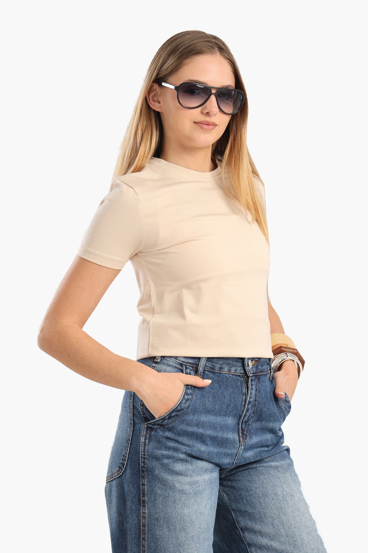 كارينا - تي شيرت قطني أساسي سهل الارتداء