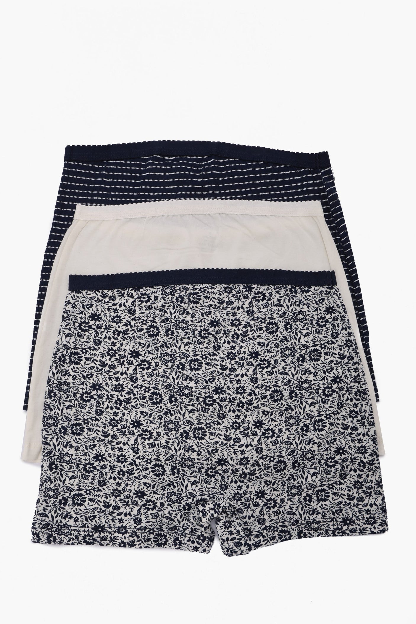 كارينا - مجموعة من 3 سراويل داخلية قصيرة ملونة