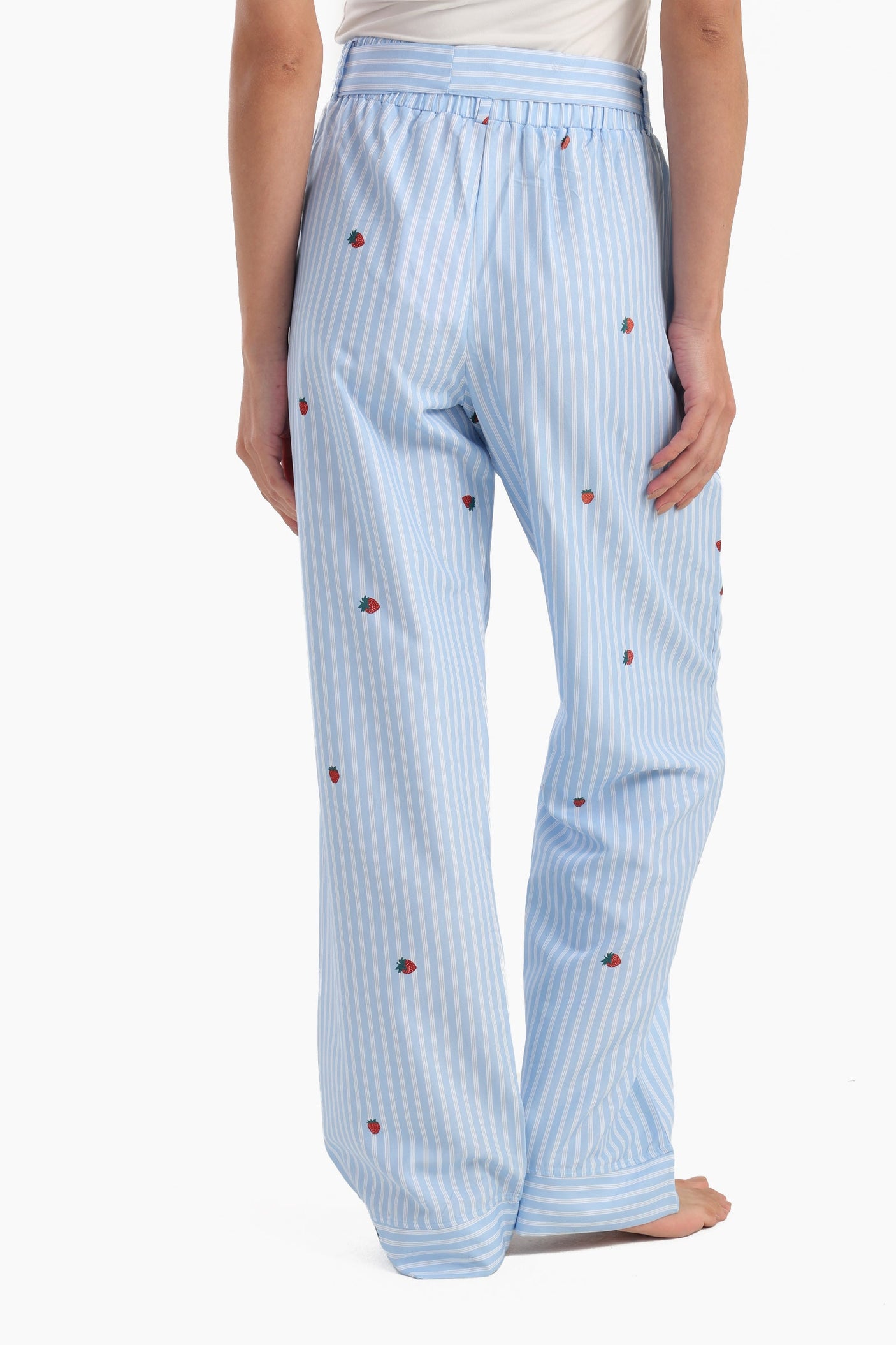 كارينا - بنطال بيجاما مخطط بطبعة الفراولة