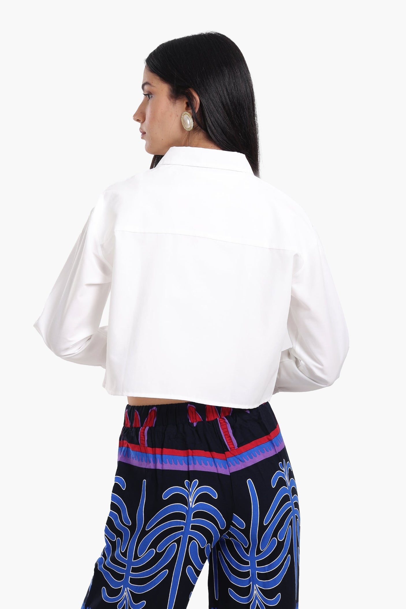 كارينا - قميص قصير بأكتاف منسدلة