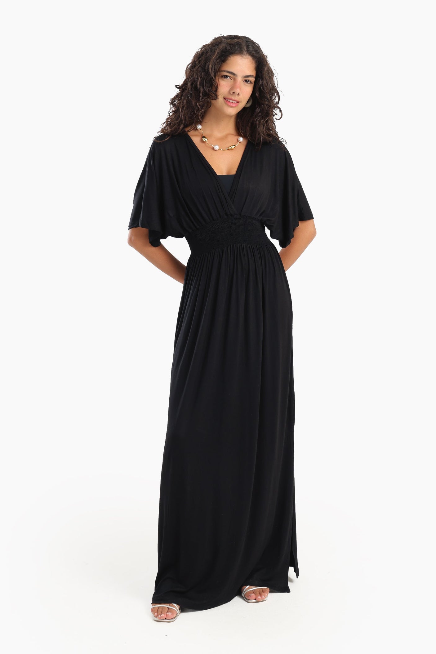 كارينا - قميص نوم مريح بفتحات جانبية