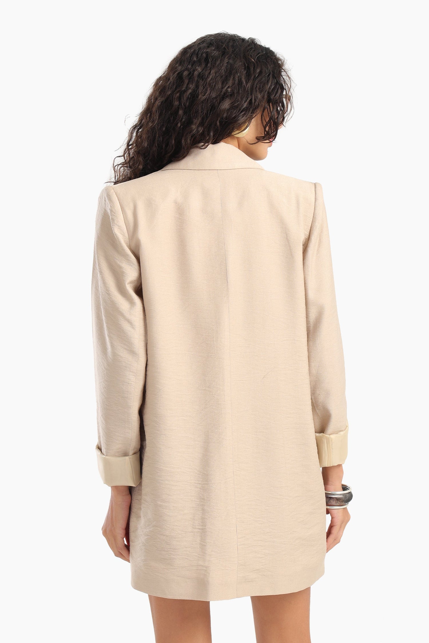 كارينا - سترة كلاسيكية بأكمام طويلة