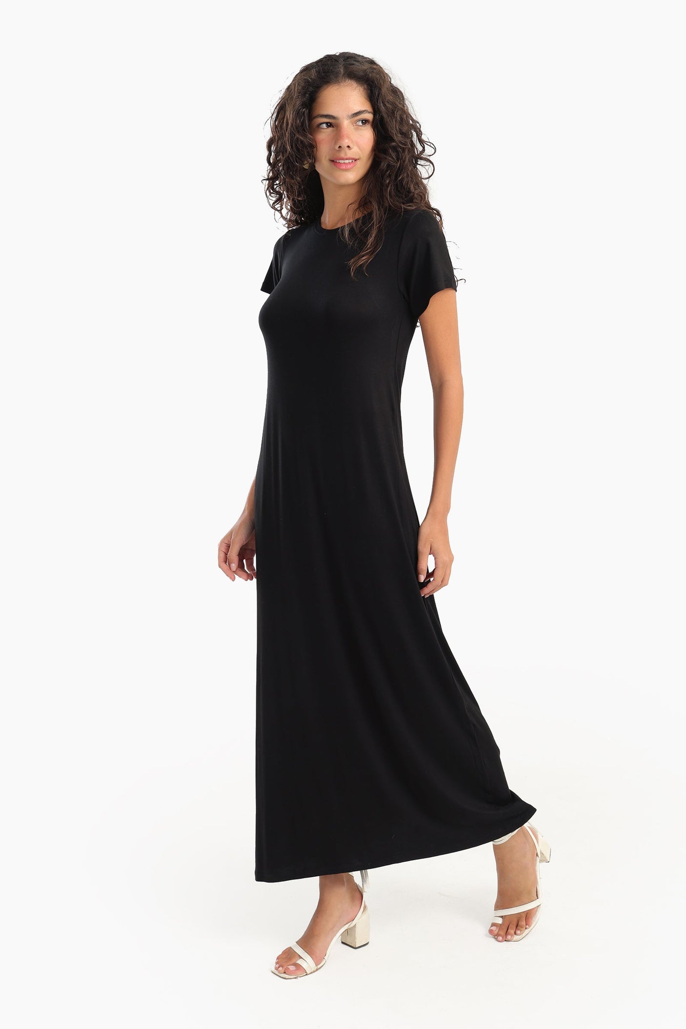 كارينا - فستان ميدي نمط الصلبة