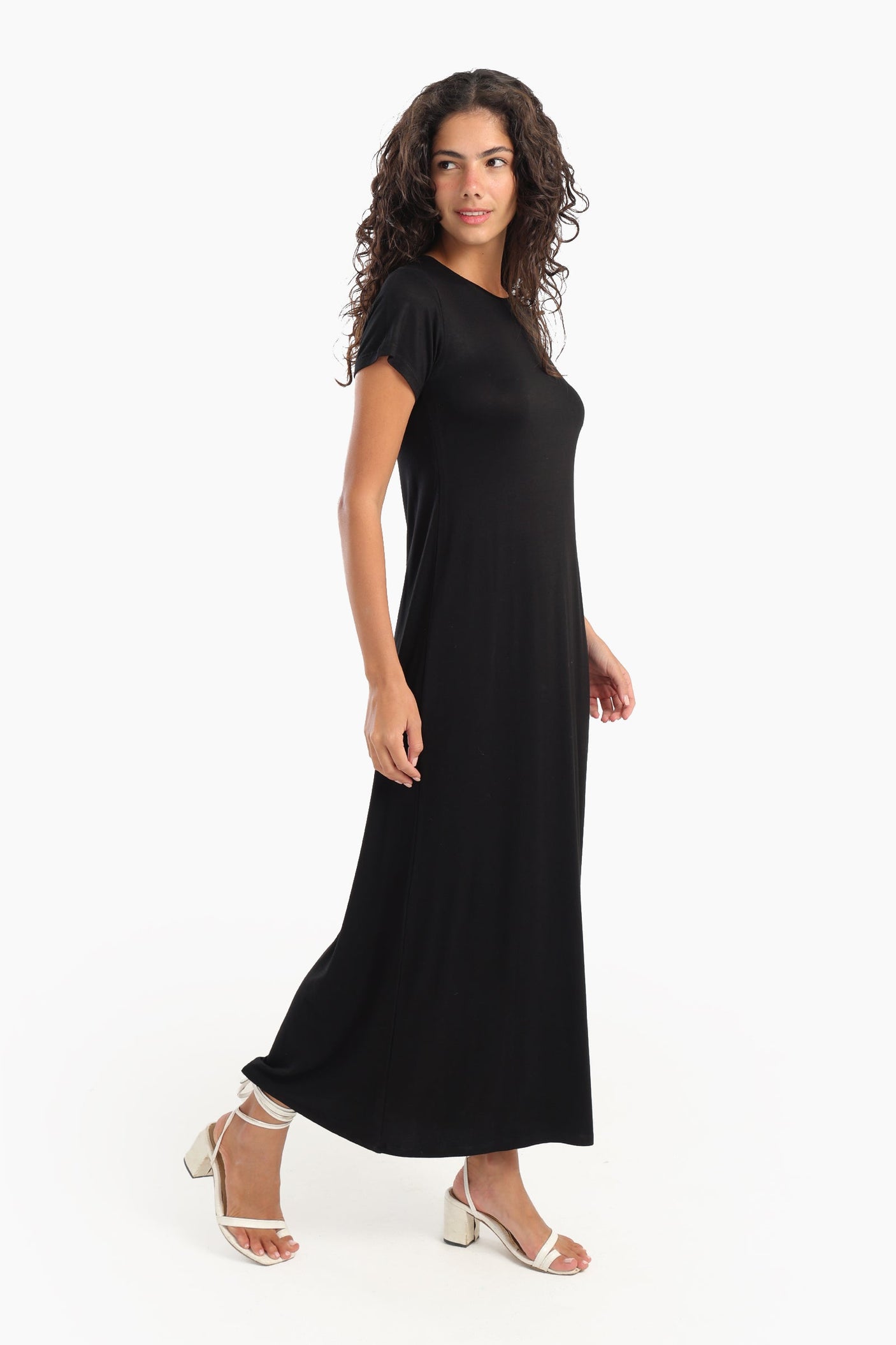 كارينا - فستان ميدي نمط الصلبة