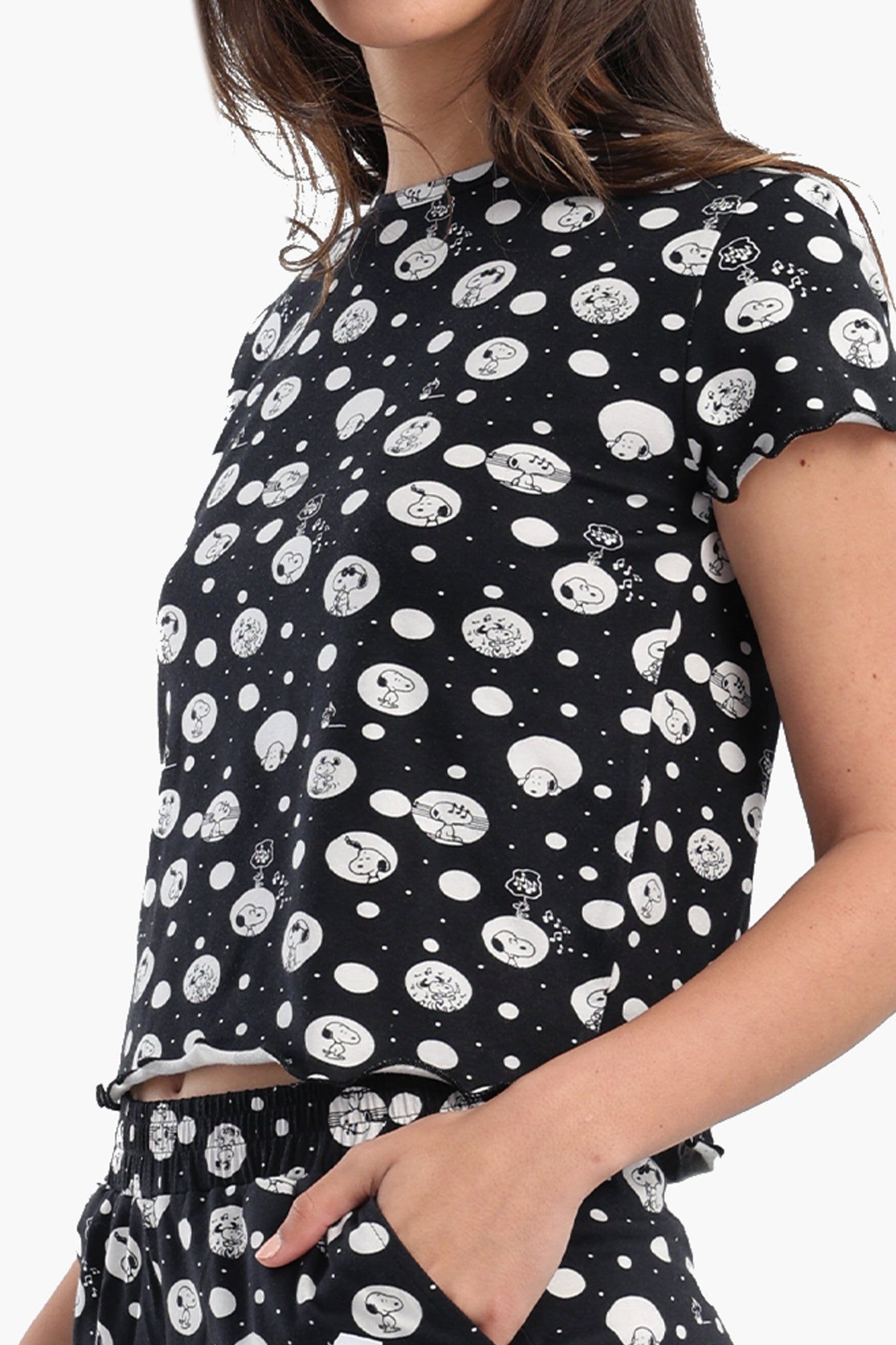 كارينا - طقم بيجامة مطبوع عليه سنوبي