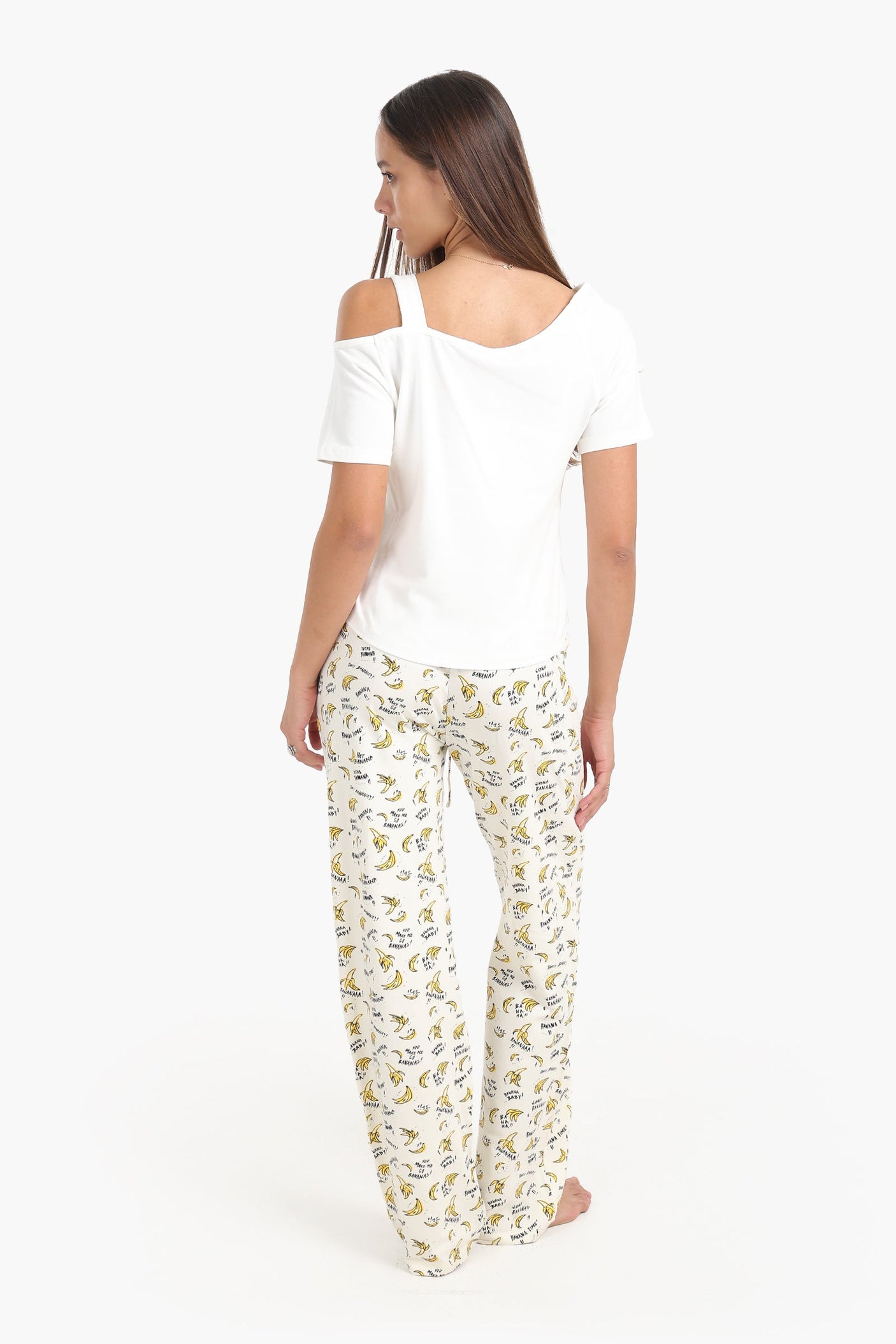 كارينا - طقم بيجامة بفتحة كتف