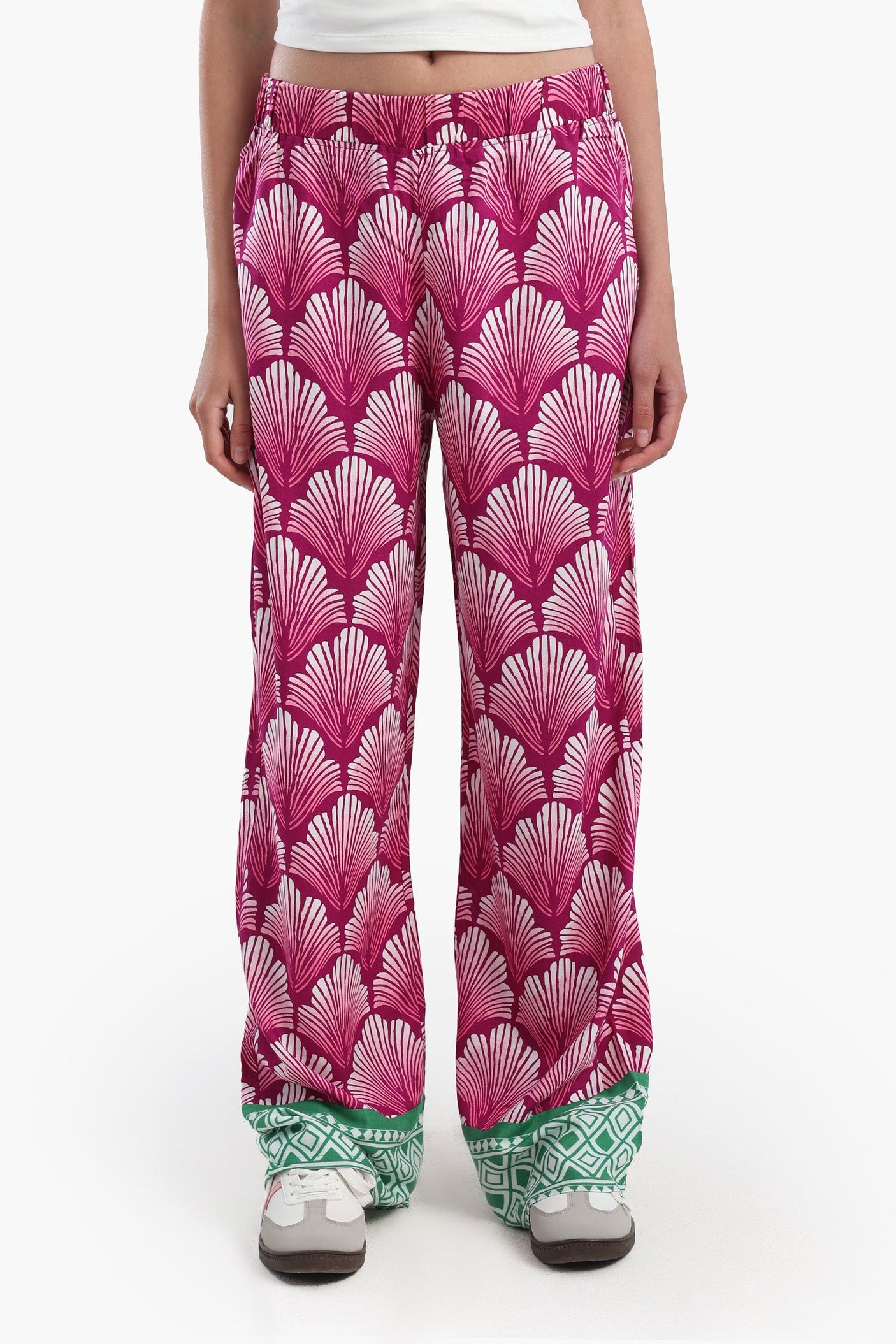 كارينا - بنطال مطبوع عليه صدفة