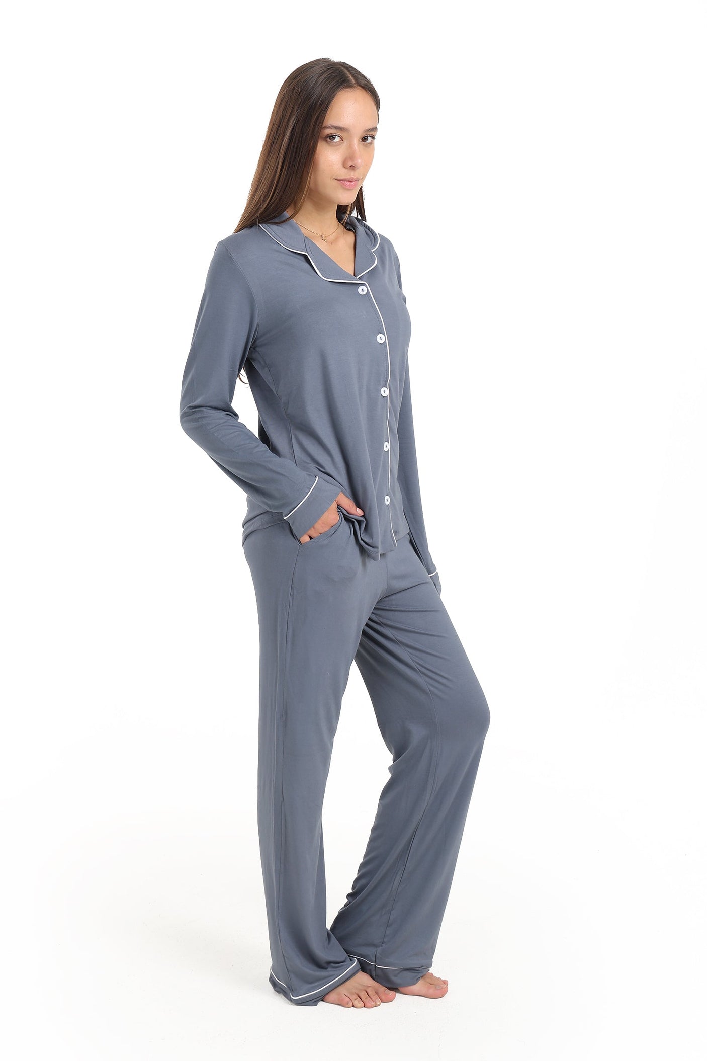 كارينا - طقم بيجاما من الفيسكوز بخطوط متباينة