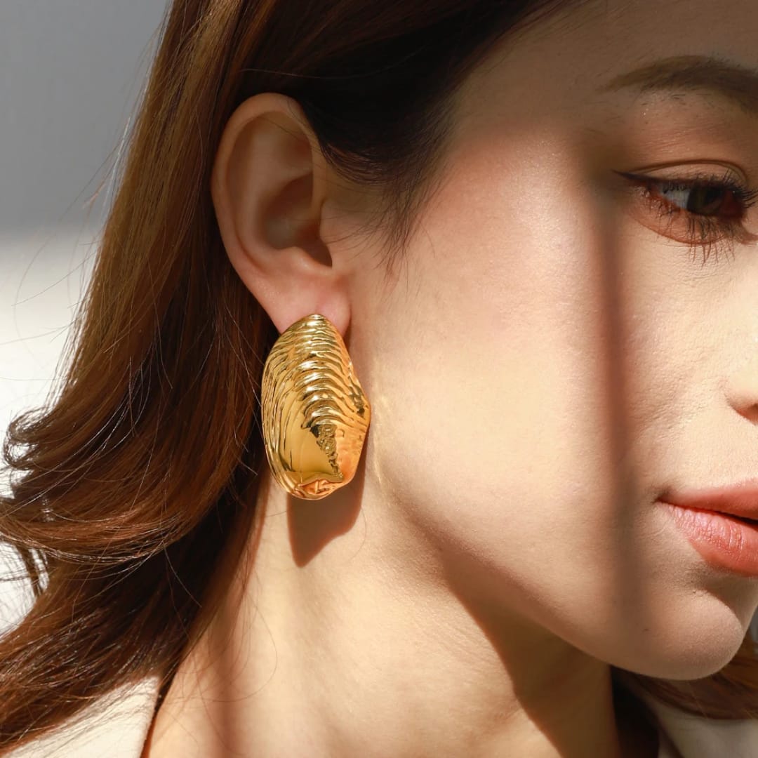 Gold Shell-Shaped Earrings