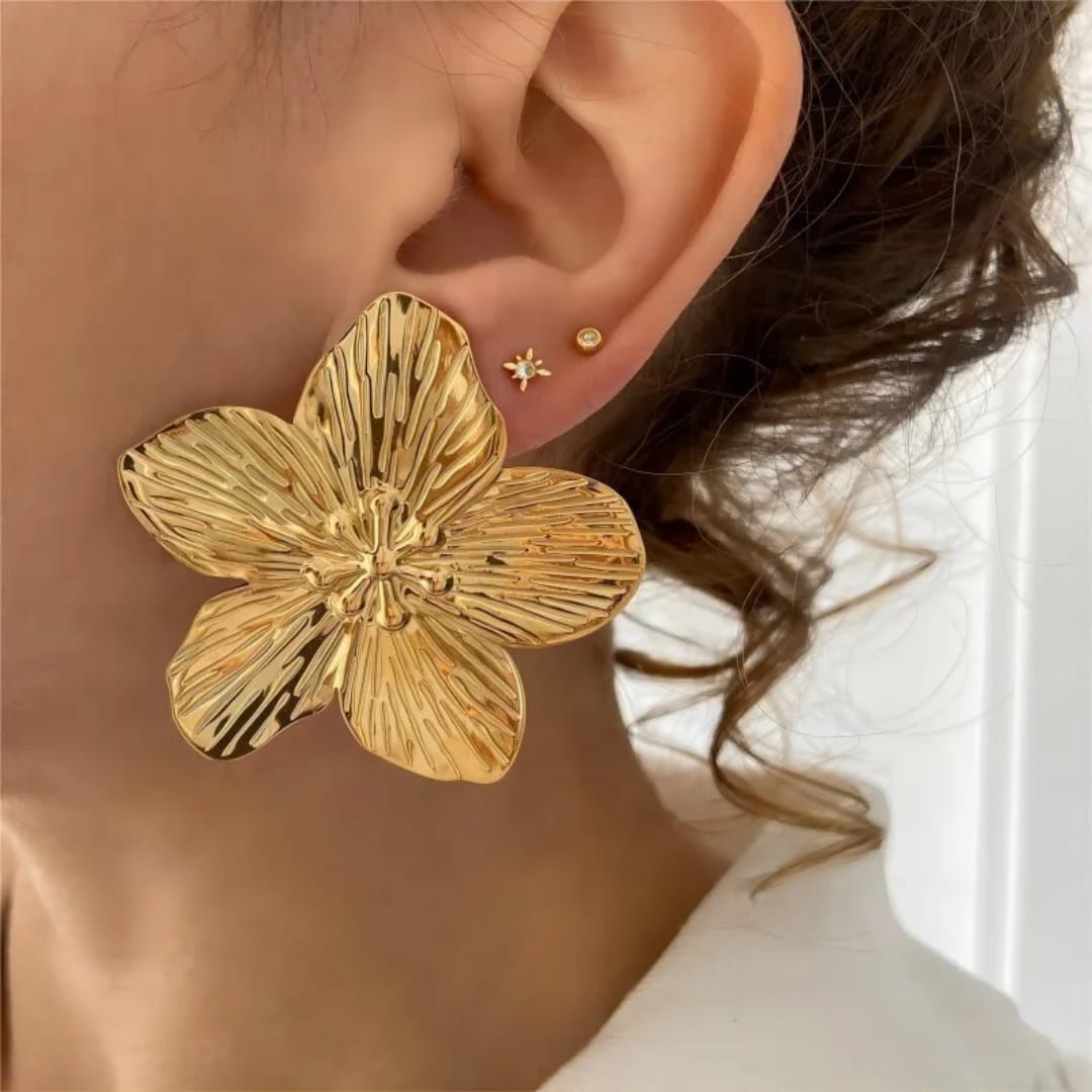 Gold Flower Earrings