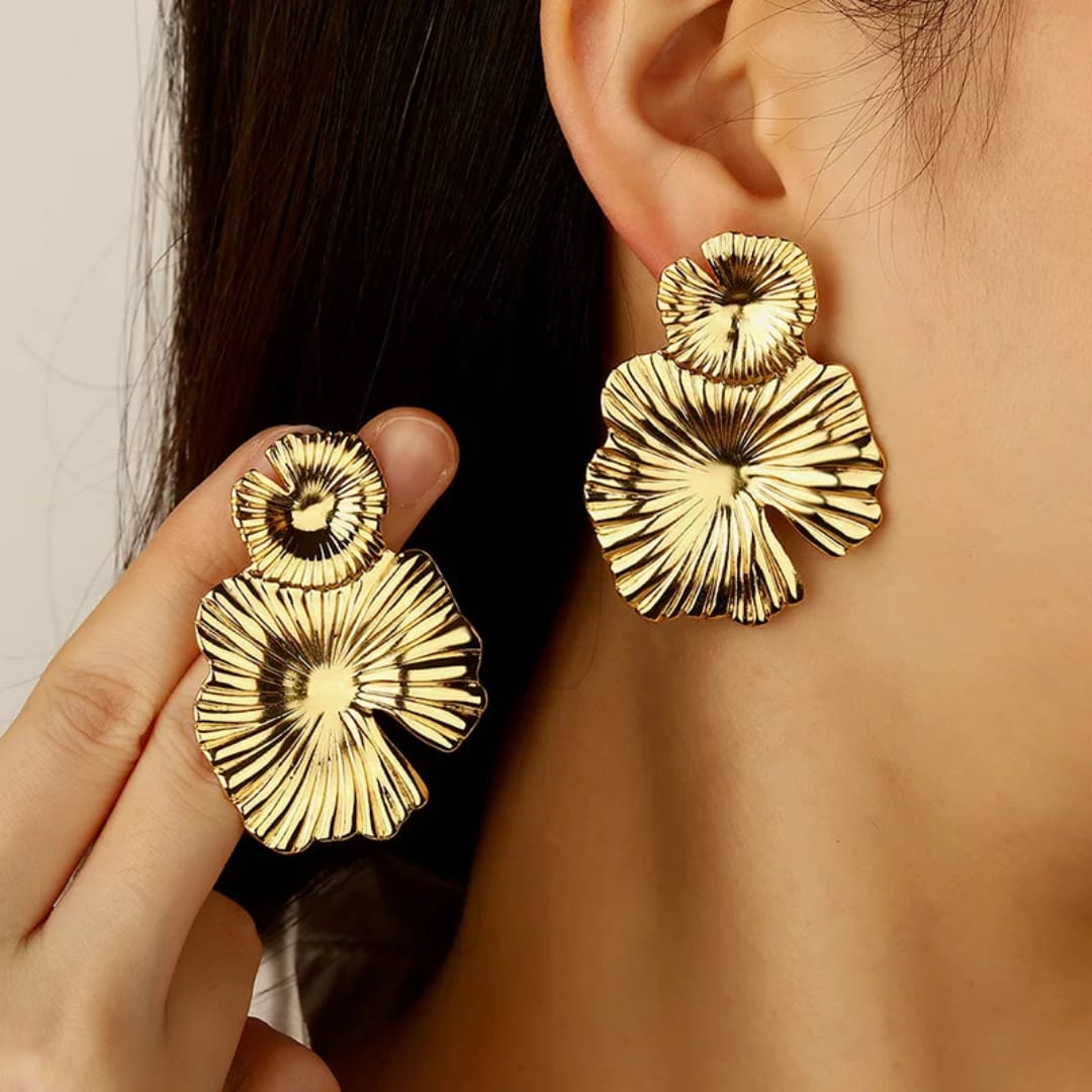 Gold Flower Design Earrings