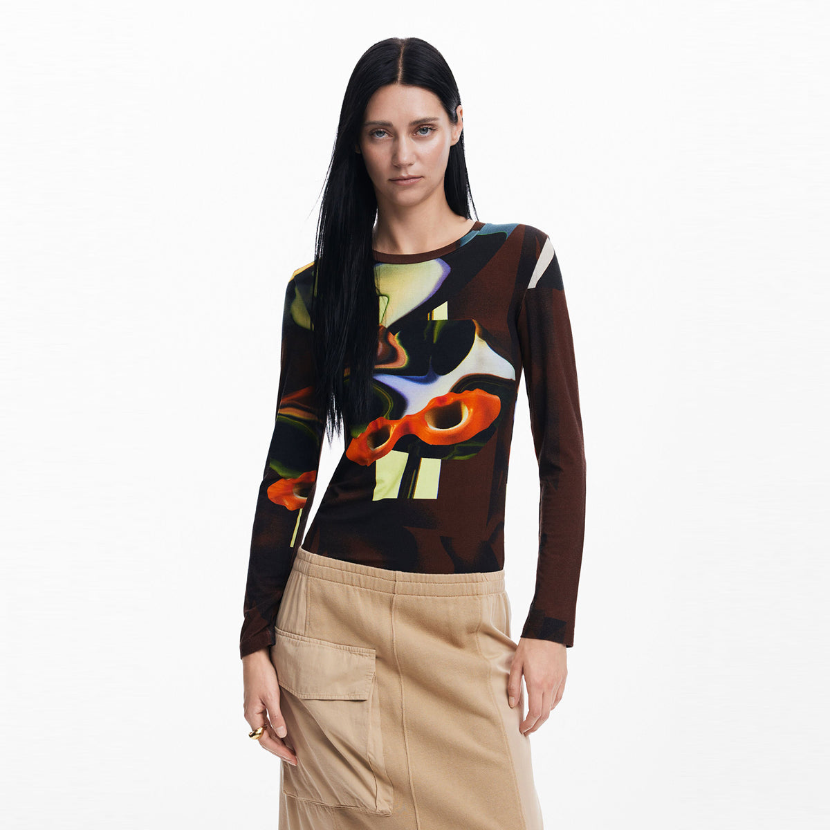 ديسيجوال - تيشيرت للنساء - بيعت من قبل اف اي جي