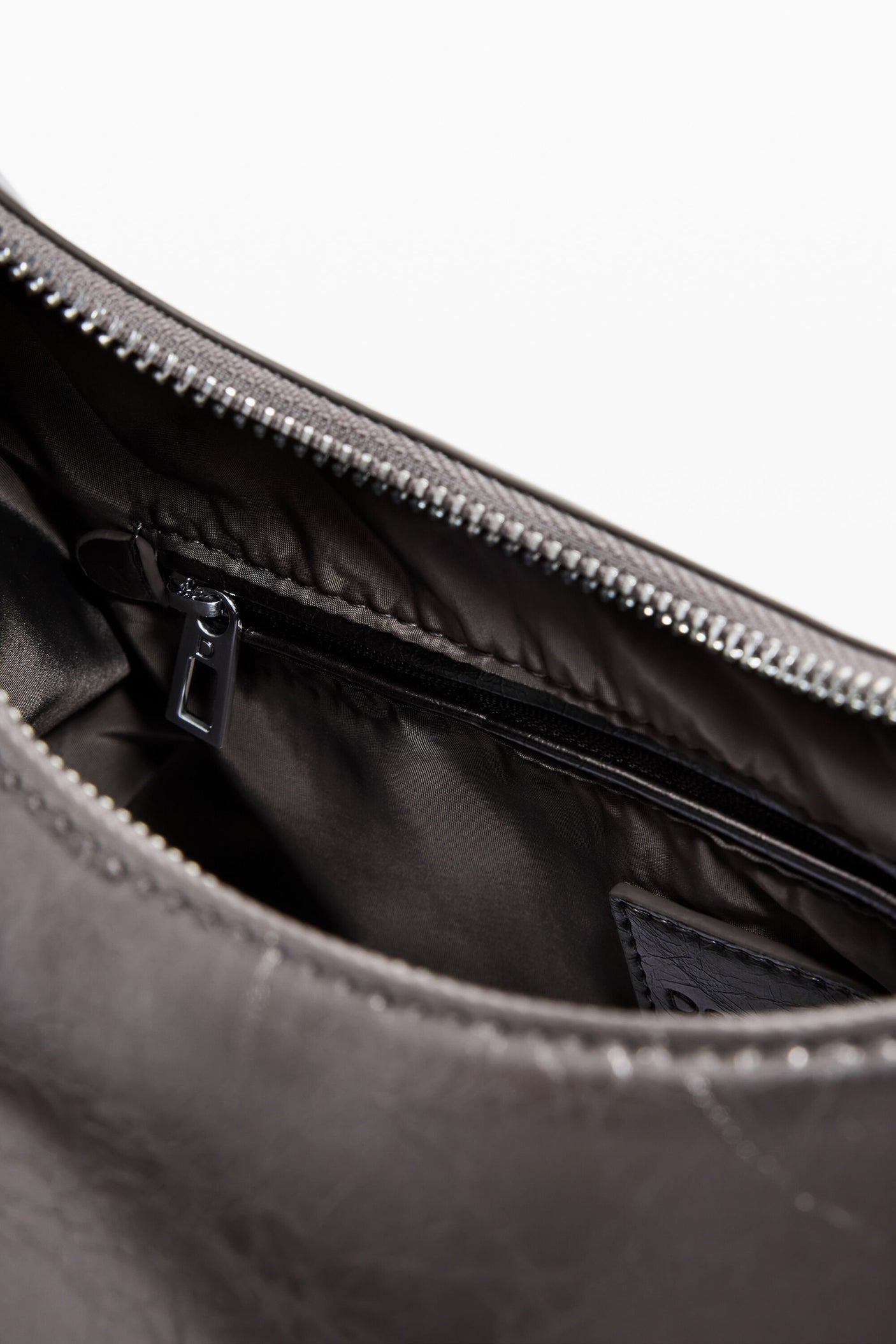 Desigual - Metallic medium 3D logo bag with ruched handle