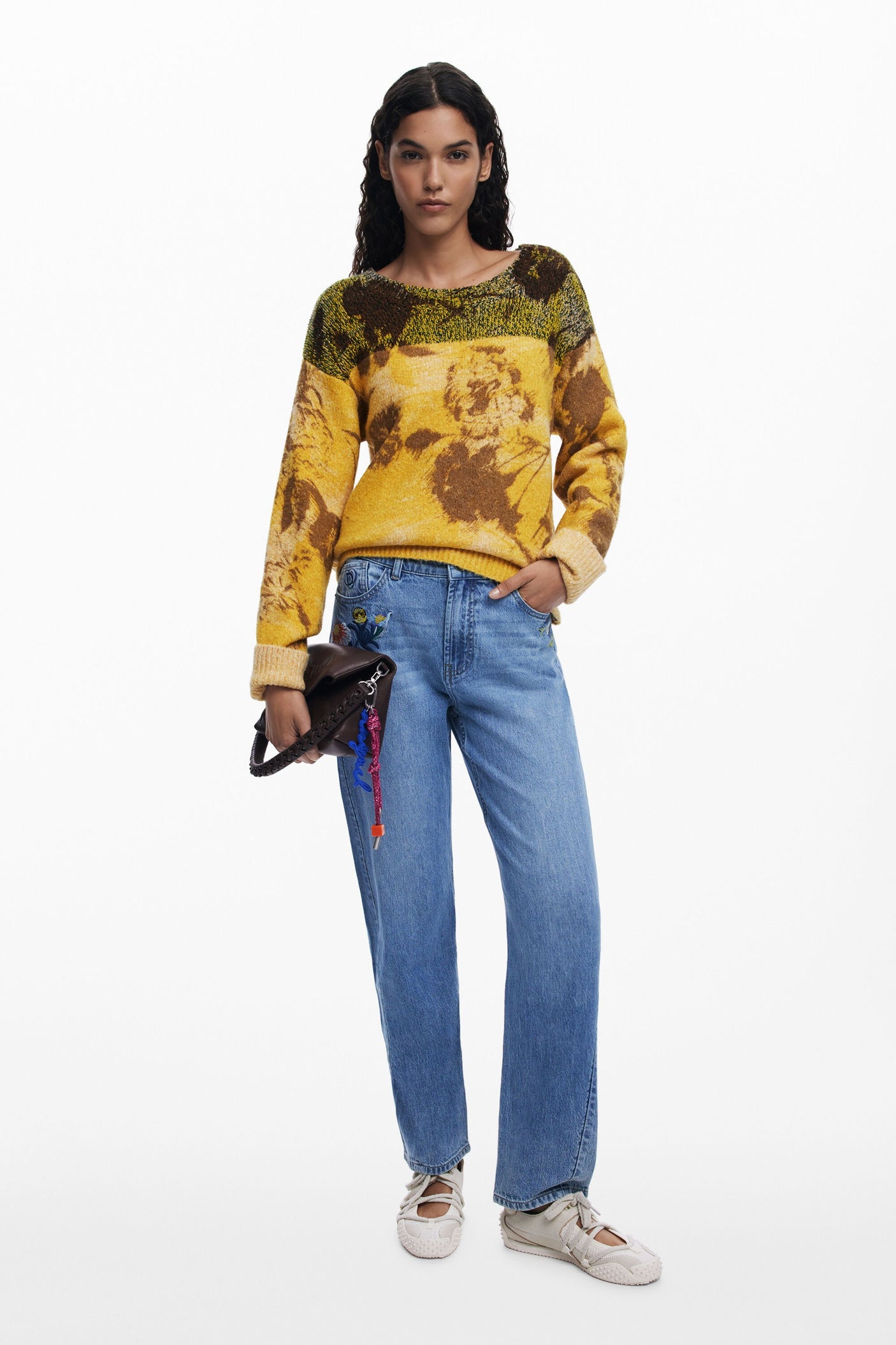 Desigual - Embroidered flower jeans