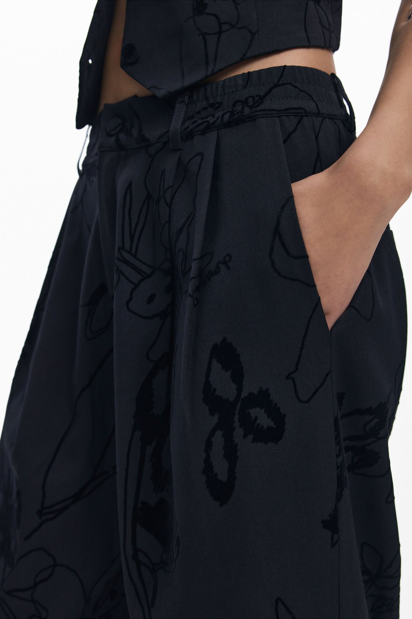 Desigual - Flocked floral pants