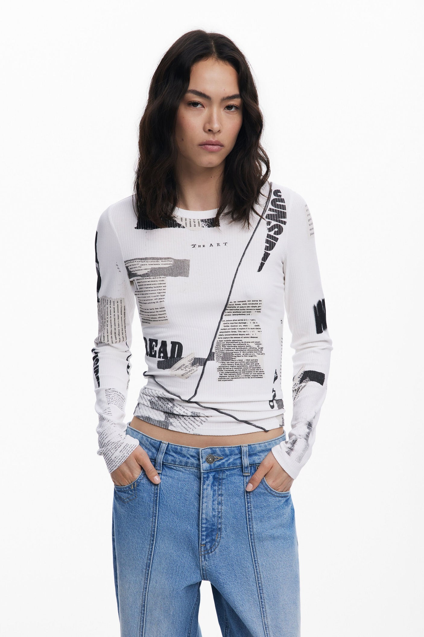 Desigual - Ribbed newspaper T-shirt