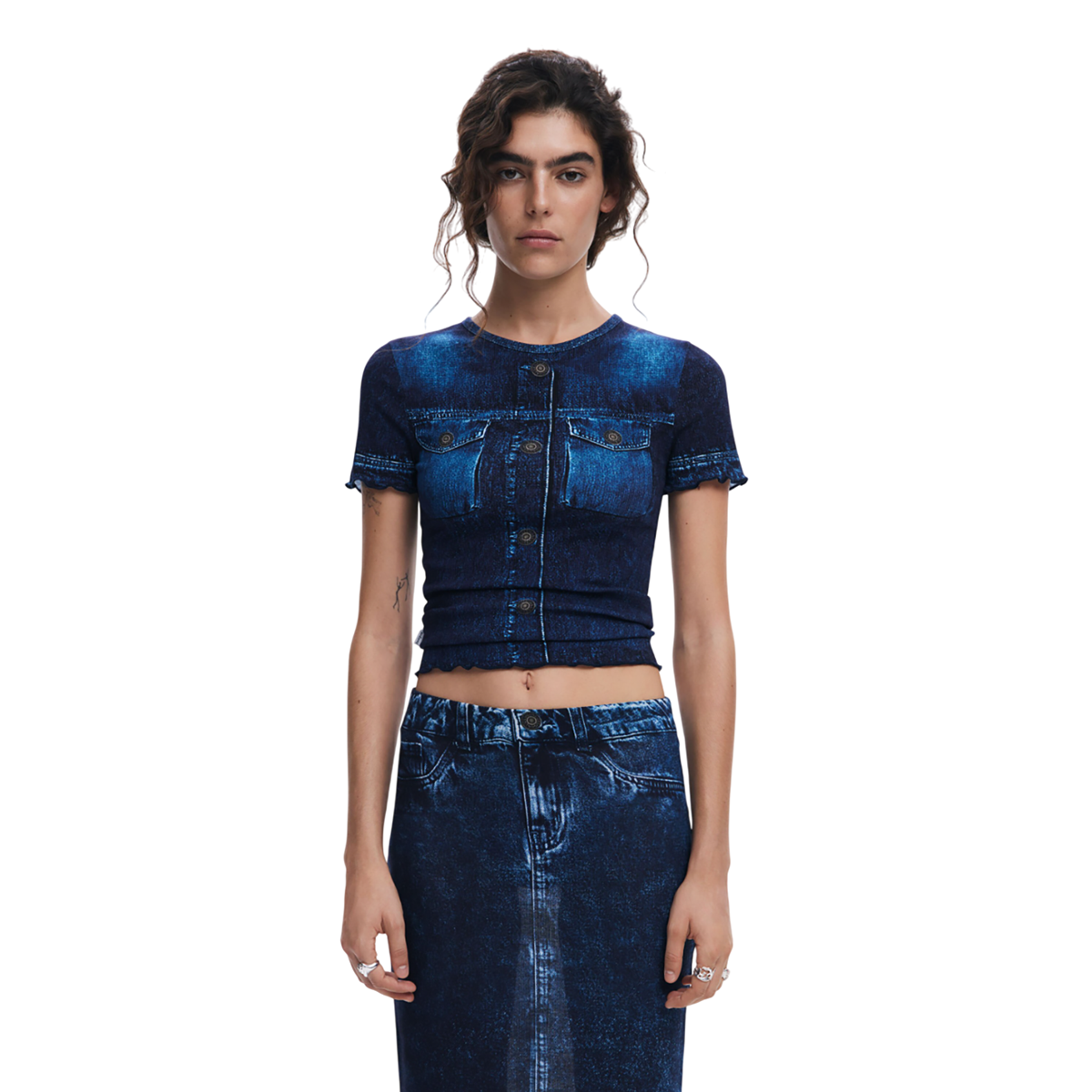 ديسيجوال - تيشيرت بتأثير الدنيم - بيعت من قبل اف اي جي