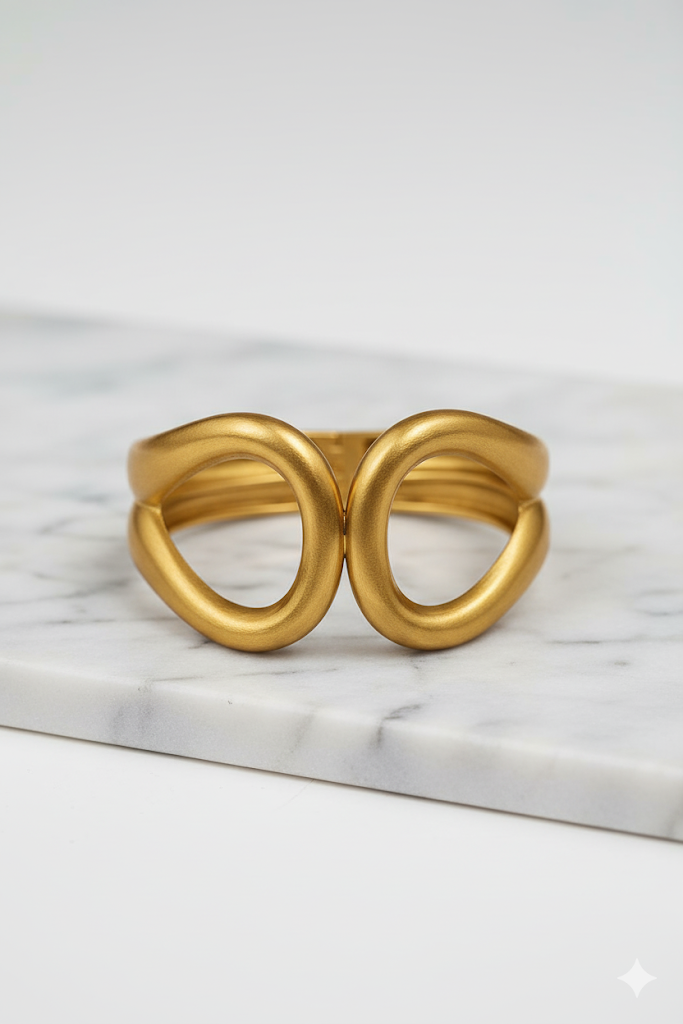 Modern Elegant Gold Bracelet