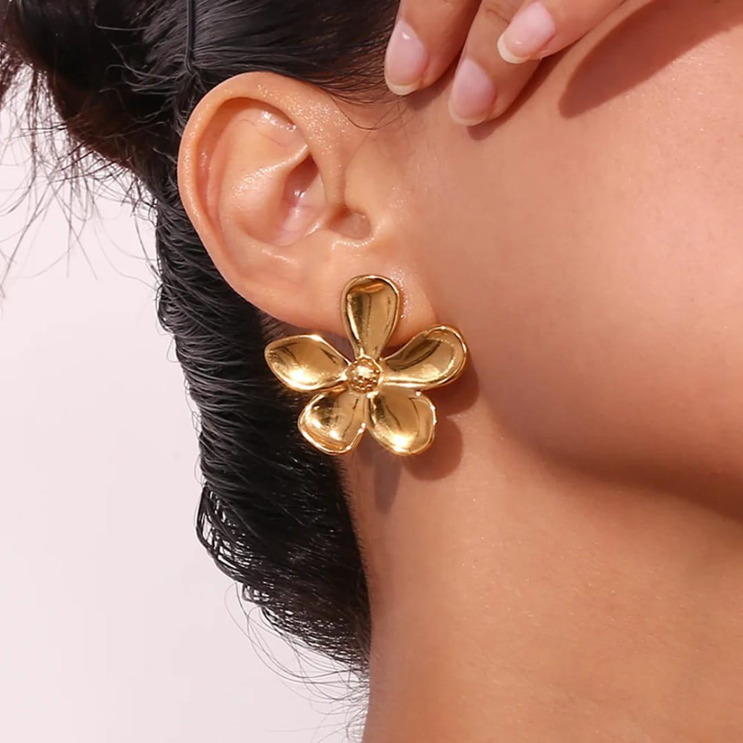 Gold Flower Earrings