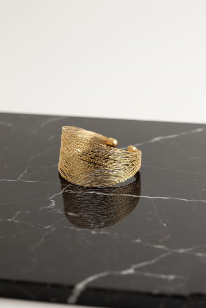 Elegant Gold Bracelet
