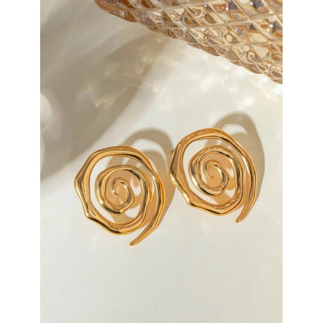 Interlocking Circular Earrings