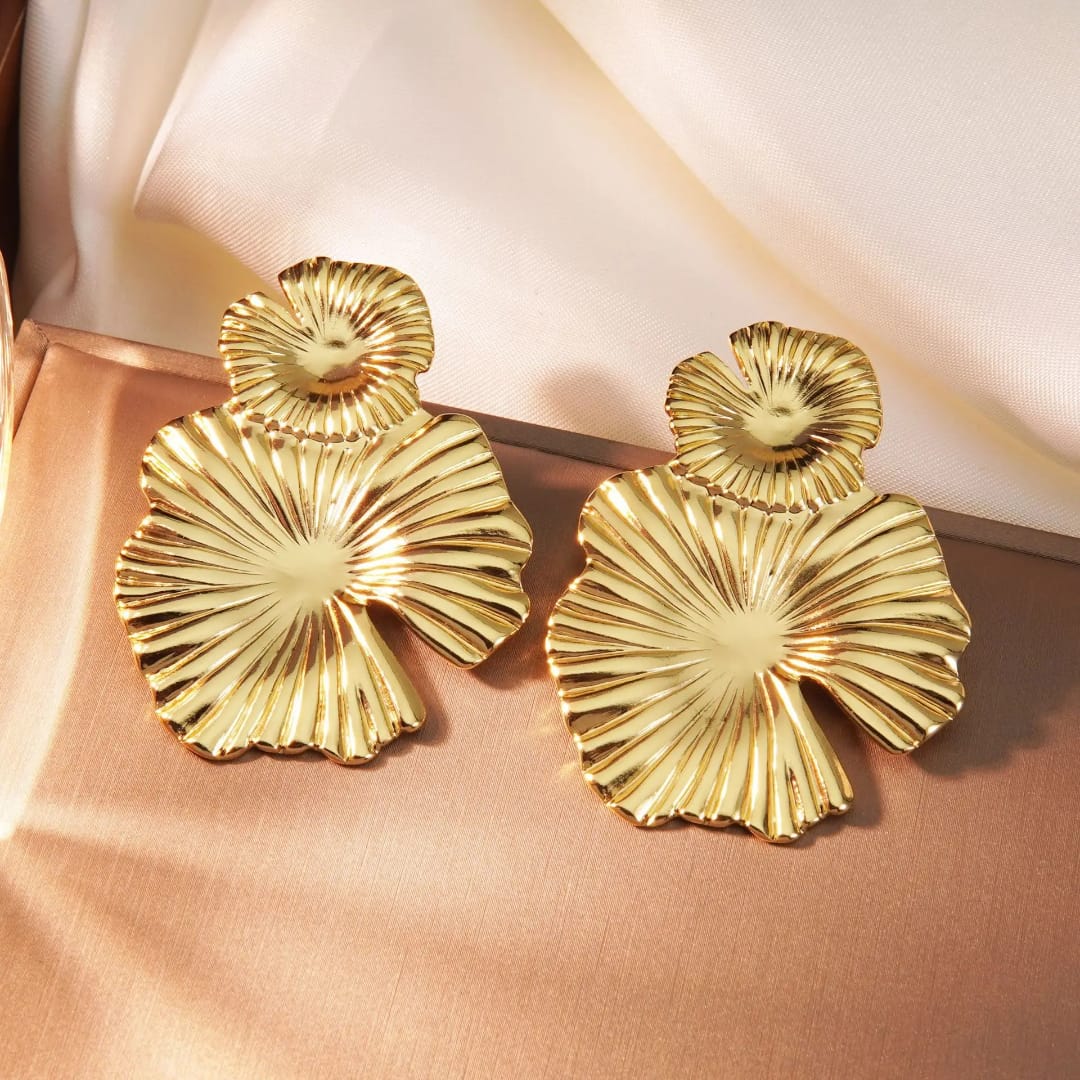 Gold Flower Design Earrings