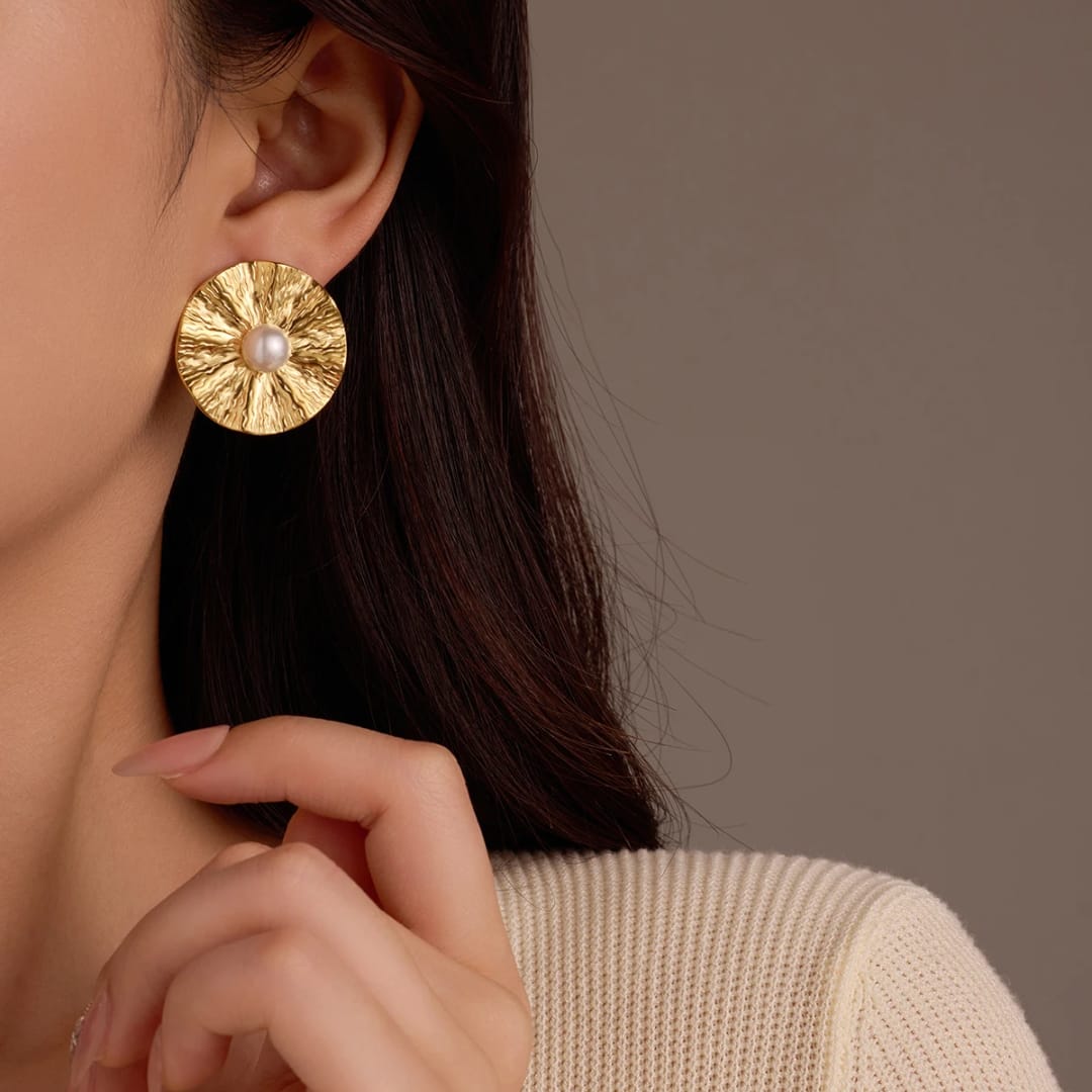 Floral Gold Earrings with Pearl