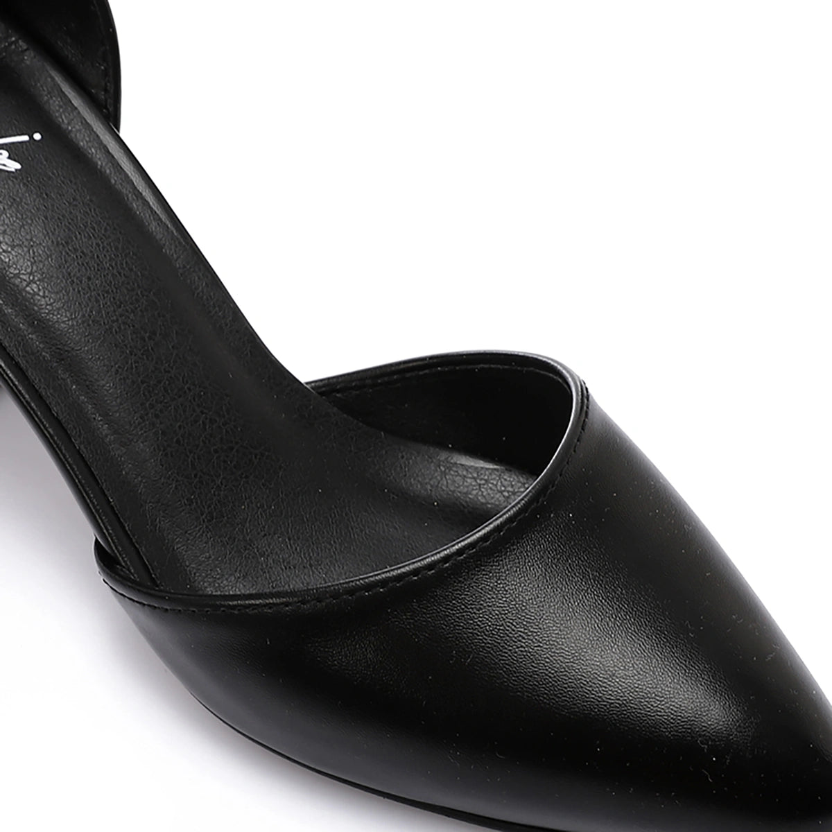 مستر جو - حذاء كعب عالي بأشرطة