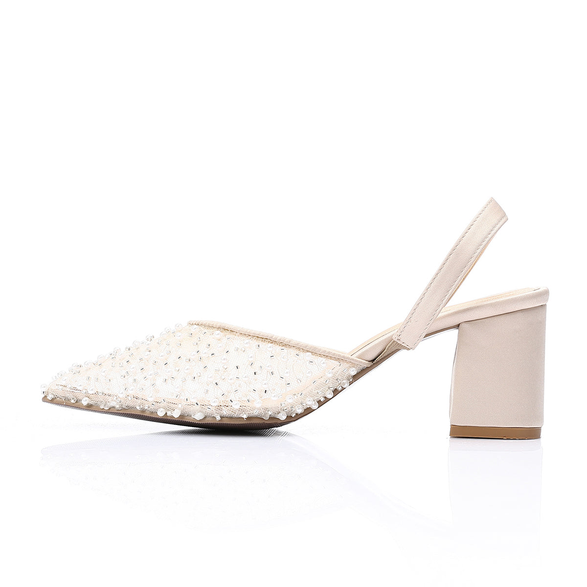 مستر جو - حذاء بكعب عالٍ مفتوح من الخلف مزين بأحجار الراين الأنيقة