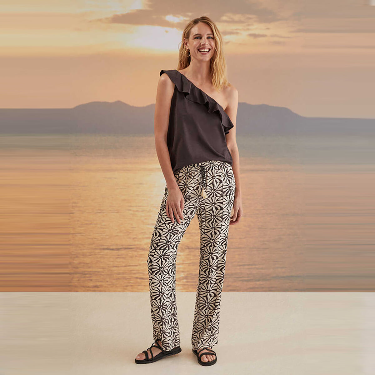 Women Secret - Cotton asymmetric top - Sold by FIG