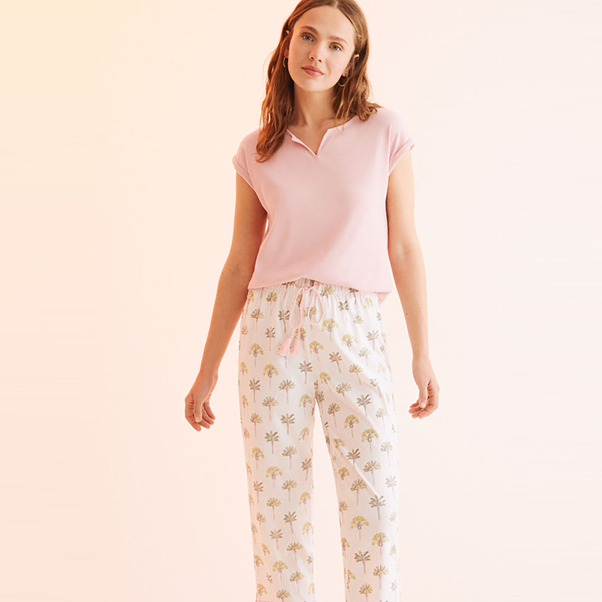 Women Secret - Pajamas with short sleeves and Capri pants - Sold by FIG