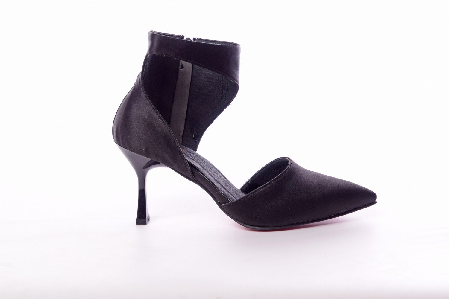 مستر جو - صندل بكعب مرتفع للنساء