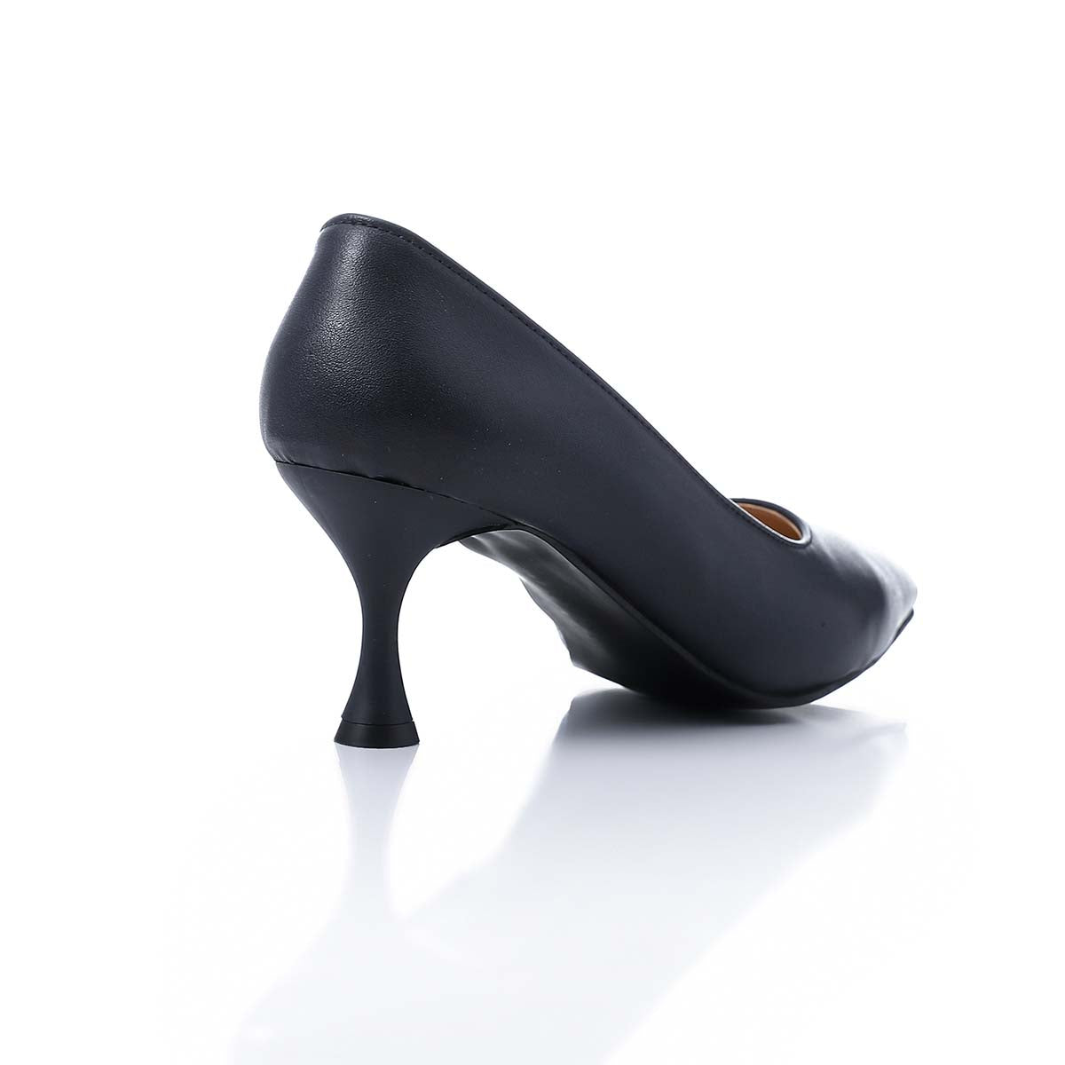 Mr Joe - Slip On Pointed Toecap Kitten Heel Pumps