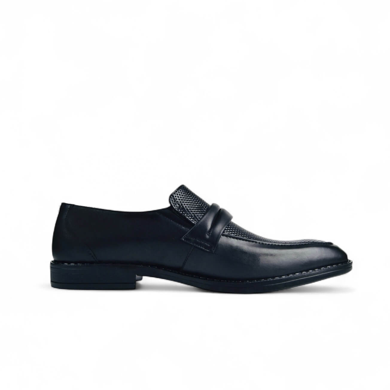 Leazus - Two-Tone Loafer - Black
