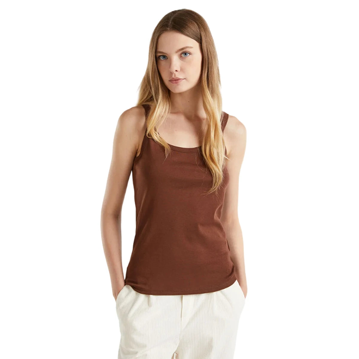 يونايتد كلرز اوف بينيتون - توب القوات الجويه - بيعت من قبل اف اي جي