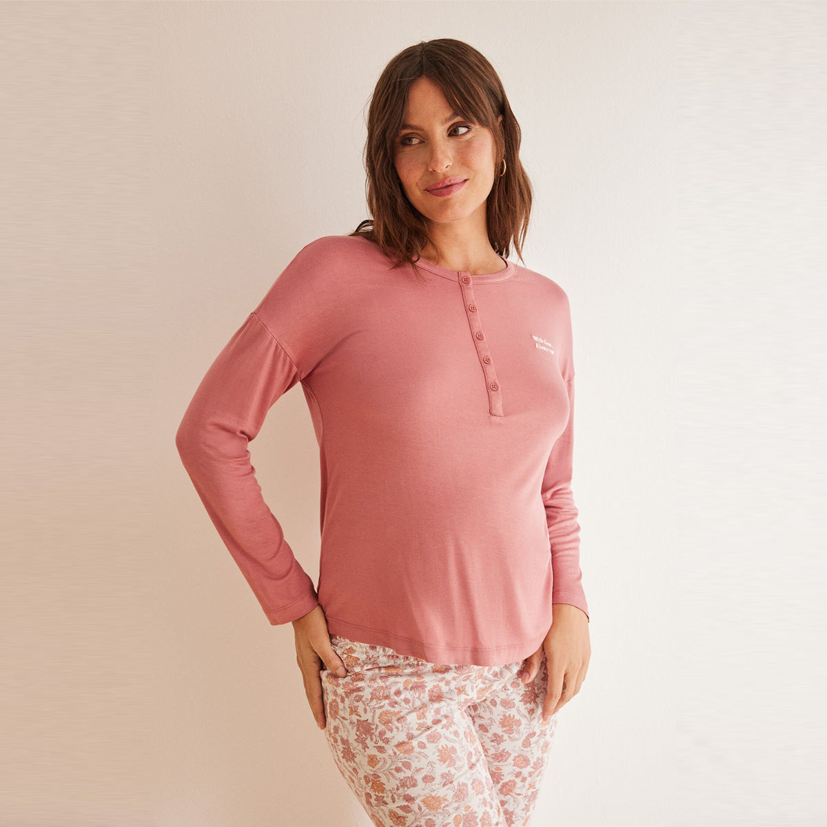 Women Secret - Long maternity pajamas with pink flowers - Sold by FIG